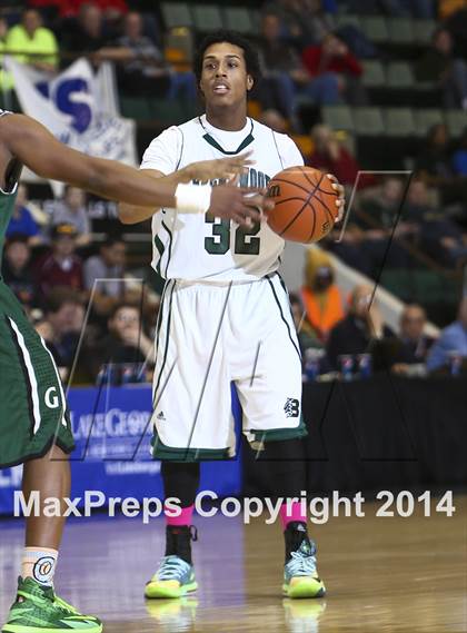 Thumbnail 3 in Brentwood vs. Green Tech (NYSPHSAA Class AA Semifinal) photogallery.