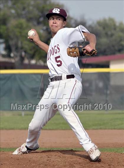 Thumbnail 1 in Rowland @ West Covina photogallery.