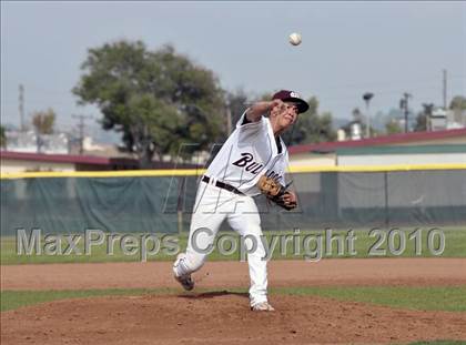 Thumbnail 2 in Rowland @ West Covina photogallery.