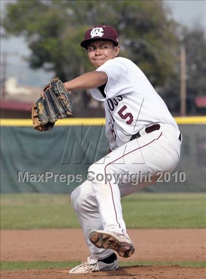 Thumbnail 3 in Rowland @ West Covina photogallery.