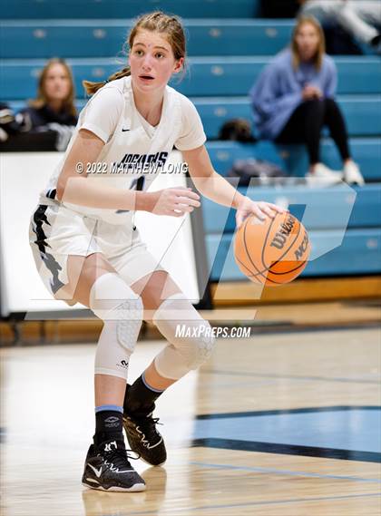 Thumbnail 2 in Helena vs Northridge (Jaguar Thanksgiving Jam) photogallery.