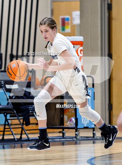 Thumbnail 3 in Helena vs Northridge (Jaguar Thanksgiving Jam) photogallery.