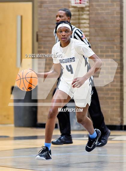 Thumbnail 2 in Helena vs Northridge (Jaguar Thanksgiving Jam) photogallery.