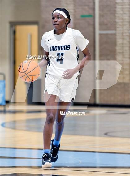 Thumbnail 2 in Helena vs Northridge (Jaguar Thanksgiving Jam) photogallery.