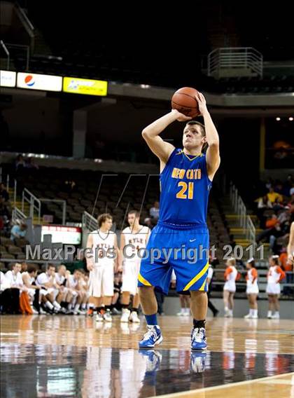 Thumbnail 3 in Ryle vs. Newport Central Catholic (KHSAA Ninth Region Semifinal) photogallery.