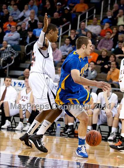Thumbnail 1 in Ryle vs. Newport Central Catholic (KHSAA Ninth Region Semifinal) photogallery.