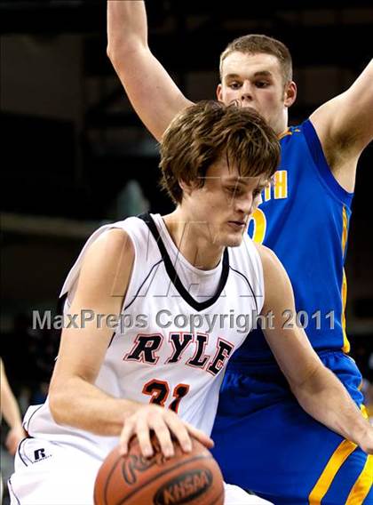 Thumbnail 2 in Ryle vs. Newport Central Catholic (KHSAA Ninth Region Semifinal) photogallery.