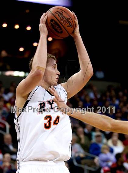 Thumbnail 2 in Ryle vs. Newport Central Catholic (KHSAA Ninth Region Semifinal) photogallery.