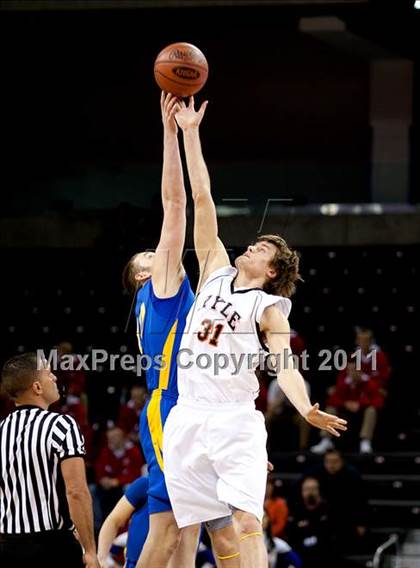 Thumbnail 1 in Ryle vs. Newport Central Catholic (KHSAA Ninth Region Semifinal) photogallery.