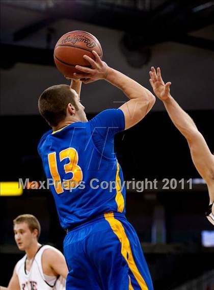 Thumbnail 2 in Ryle vs. Newport Central Catholic (KHSAA Ninth Region Semifinal) photogallery.