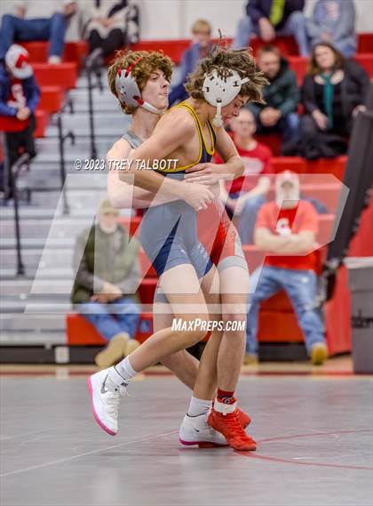 Thumbnail 3 in Spencerport vs Canandaigua Academy photogallery.