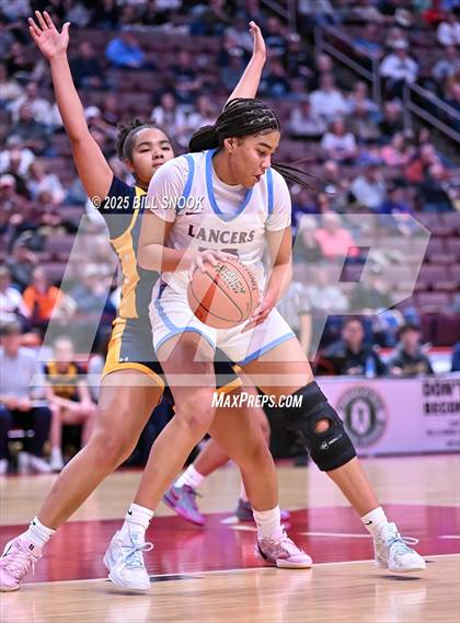 Thumbnail 2 in Shady Side Academy @ Loyalsock Township (PIAA 3A State Final) photogallery.