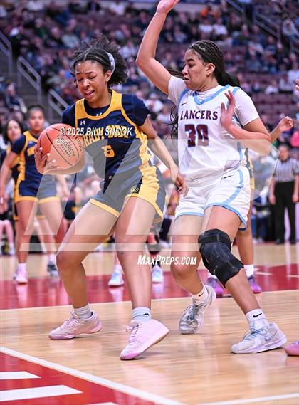 Thumbnail 3 in Shady Side Academy @ Loyalsock Township (PIAA 3A State Final) photogallery.
