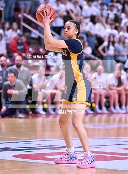 Thumbnail 3 in Shady Side Academy @ Loyalsock Township (PIAA 3A State Final) photogallery.