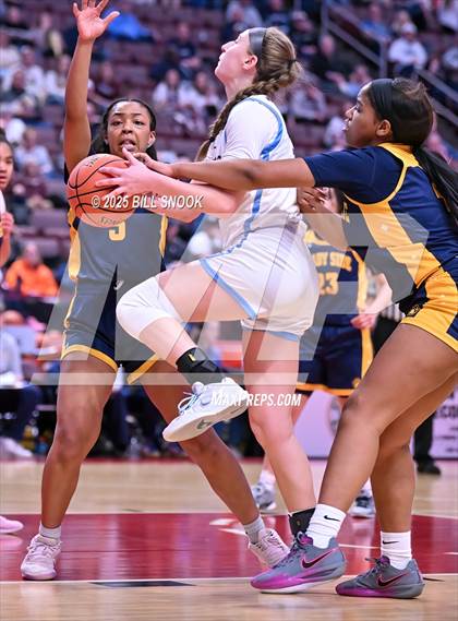 Thumbnail 3 in Shady Side Academy @ Loyalsock Township (PIAA 3A State Final) photogallery.