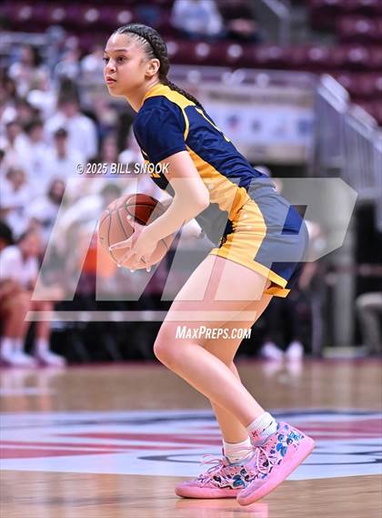Thumbnail 2 in Shady Side Academy @ Loyalsock Township (PIAA 3A State Final) photogallery.