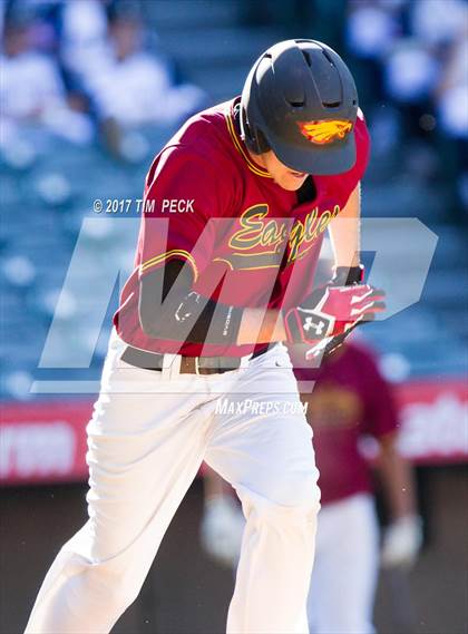 Thumbnail 2 in Costa Mesa vs. Estancia photogallery.
