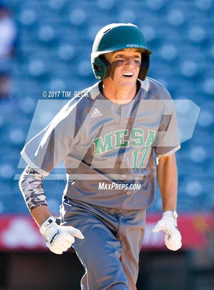 Thumbnail 1 in Costa Mesa vs. Estancia photogallery.