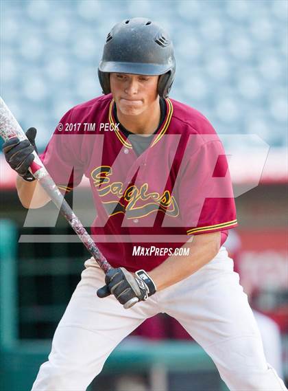 Thumbnail 1 in Costa Mesa vs. Estancia photogallery.