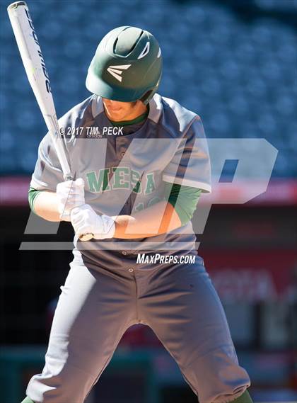 Thumbnail 3 in Costa Mesa vs. Estancia photogallery.