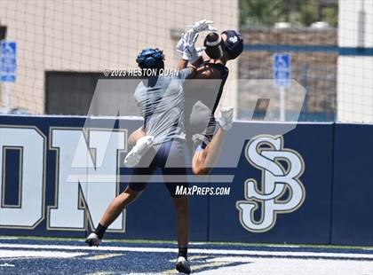 Thumbnail 1 in Warren vs. St. John Bosco (Brave 8 Invitational) photogallery.