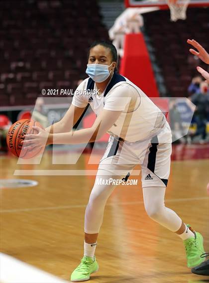 Thumbnail 3 in Mohawk Area vs. West Catholic (PIAA 3A Championship) photogallery.