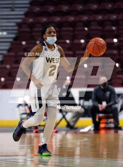 Thumbnail 2 in Mohawk Area vs. West Catholic (PIAA 3A Championship) photogallery.