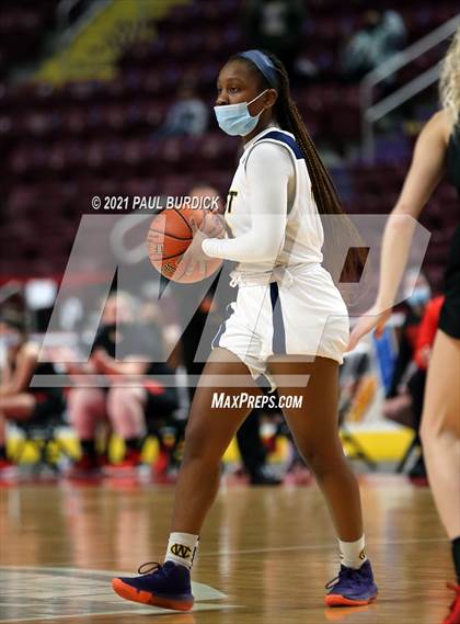 Thumbnail 1 in Mohawk Area vs. West Catholic (PIAA 3A Championship) photogallery.