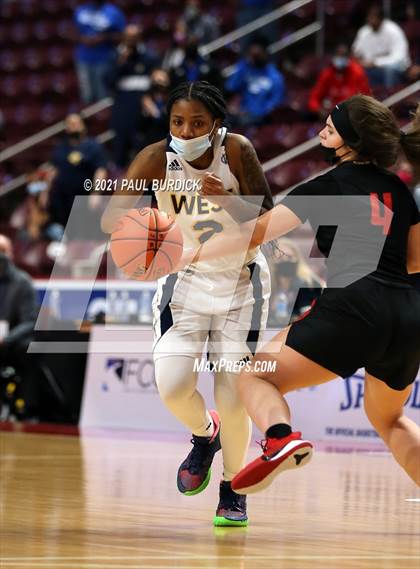 Thumbnail 1 in Mohawk Area vs. West Catholic (PIAA 3A Championship) photogallery.