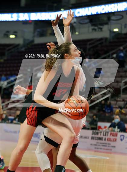 Thumbnail 2 in Mohawk Area vs. West Catholic (PIAA 3A Championship) photogallery.