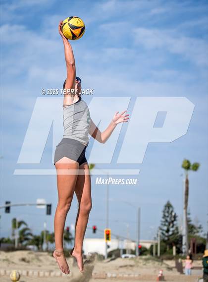 Thumbnail 3 in Newport Harbor @ Edison photogallery.