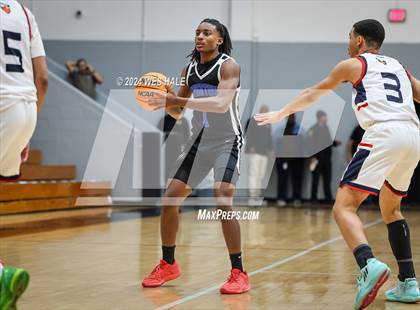 Thumbnail 2 in Overton vs BFL Prep Academy (Memphis Hoopfest) photogallery.