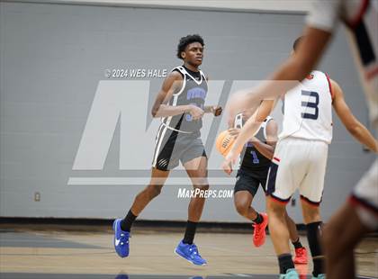 Thumbnail 2 in Overton vs BFL Prep Academy (Memphis Hoopfest) photogallery.