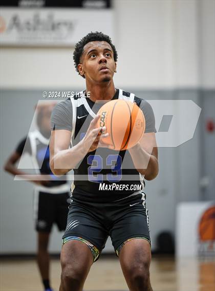 Thumbnail 3 in Overton vs BFL Prep Academy (Memphis Hoopfest) photogallery.