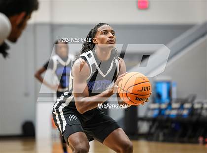 Thumbnail 1 in Overton vs BFL Prep Academy (Memphis Hoopfest) photogallery.