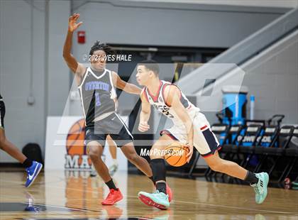 Thumbnail 2 in Overton vs BFL Prep Academy (Memphis Hoopfest) photogallery.