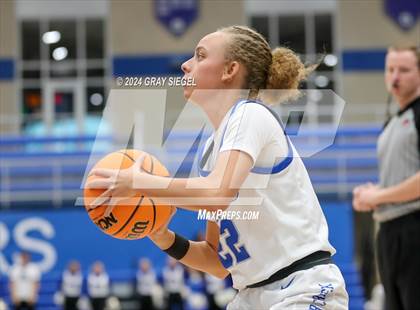 Thumbnail 1 in Edmond North @ Deer Creek photogallery.