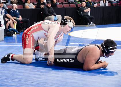 Thumbnail 3 in CIF State Boys Wrestling Championships (Round 1) photogallery.