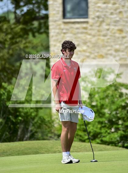 Thumbnail 2 in UIL 5A Golf (Region 2 Regionals) photogallery.