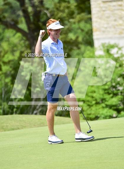 Thumbnail 3 in UIL 5A Golf (Region 2 Regionals) photogallery.
