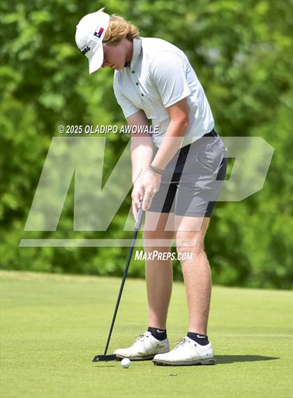 Thumbnail 1 in UIL 5A Golf (Region 2 Regionals) photogallery.