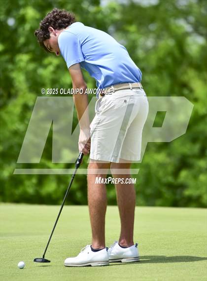 Thumbnail 2 in UIL 5A Golf (Region 2 Regionals) photogallery.