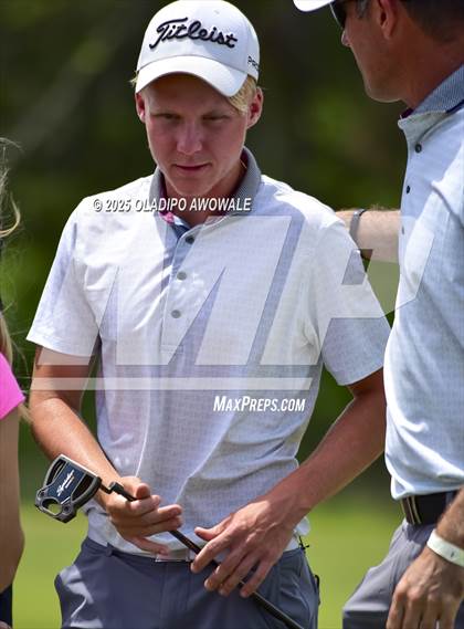 Thumbnail 1 in UIL 5A Golf (Region 2 Regionals) photogallery.