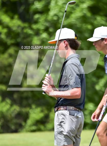 Thumbnail 3 in UIL 5A Golf (Region 2 Regionals) photogallery.