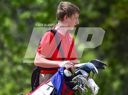 Thumbnail 1 in UIL 5A Golf (Region 2 Regionals) photogallery.