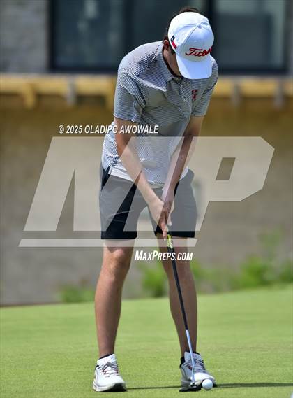 Thumbnail 2 in UIL 5A Golf (Region 2 Regionals) photogallery.