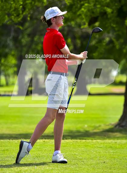 Thumbnail 1 in UIL 5A Golf (Region 2 Regionals) photogallery.