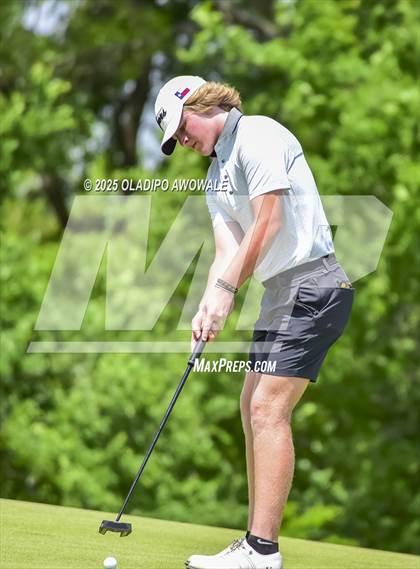 Thumbnail 2 in UIL 5A Golf (Region 2 Regionals) photogallery.