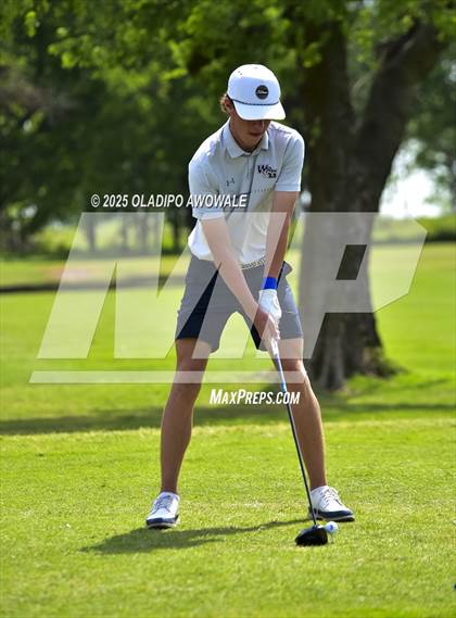 Thumbnail 1 in UIL 5A Golf (Region 2 Regionals) photogallery.