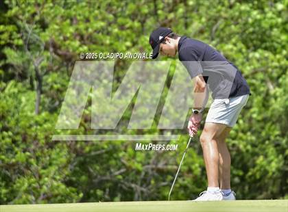 Thumbnail 3 in UIL 5A Golf (Region 2 Regionals) photogallery.